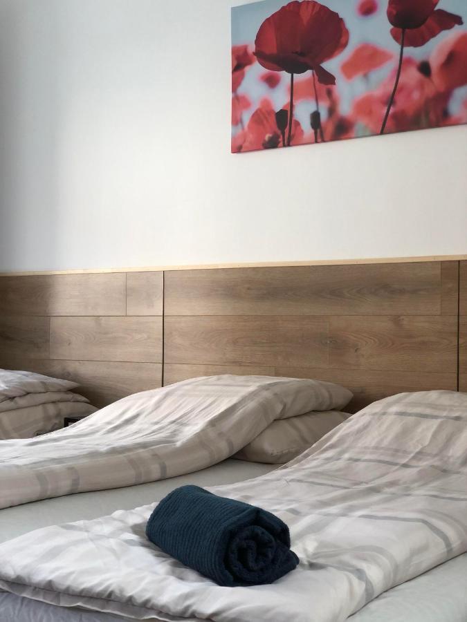 Avas Apartman Мисколк Екстериор снимка
