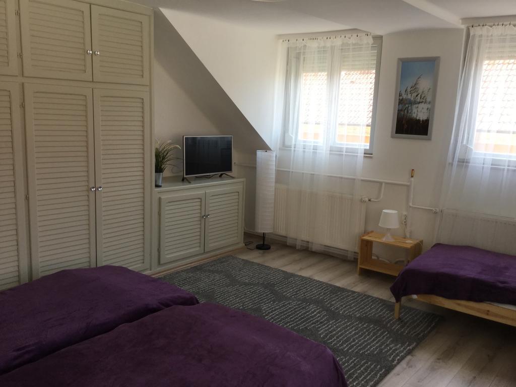 Avas Apartman Мисколк Екстериор снимка