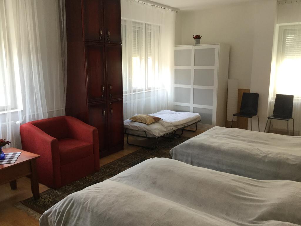 Avas Apartman Мисколк Екстериор снимка